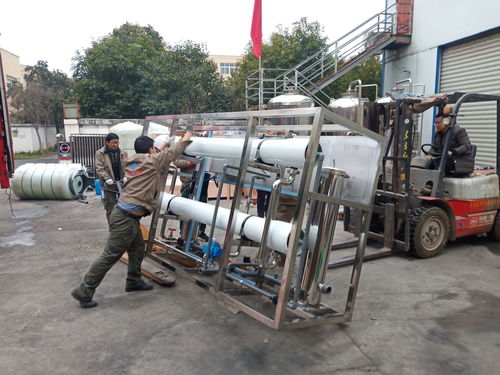 友邦5噸食品行業(yè)純凈水設(shè)備成功發(fā)往新鄉(xiāng)，助力水資源專用機(jī)械設(shè)備制造升級